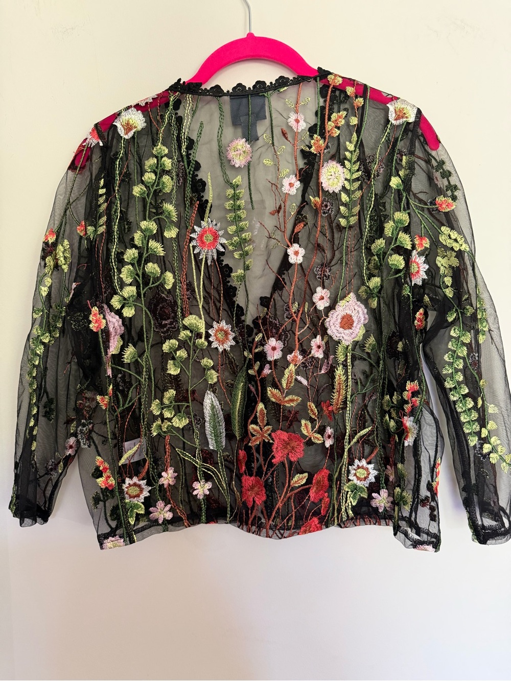NWOT Rabbit Rabbit Rabbit Sheer Floral Embroidered Cardigan M Medium - Picture 2 of 6